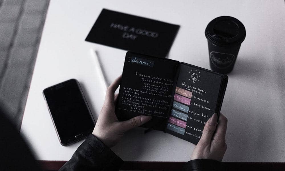 unsplash.com/Elijah O'Donell