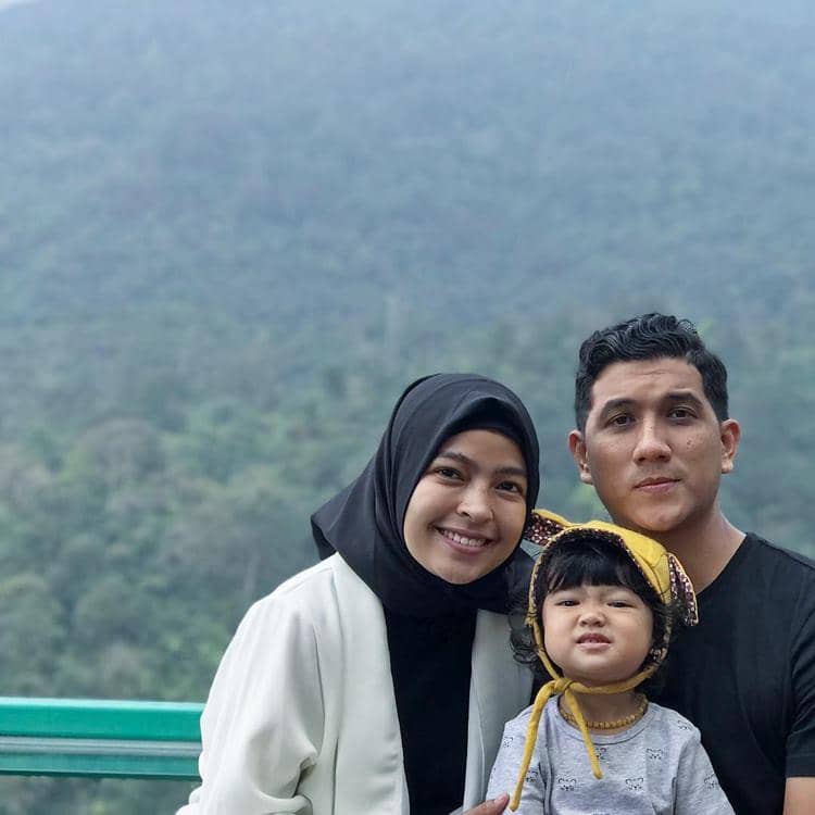 Instagram.com/tantrisyalindri