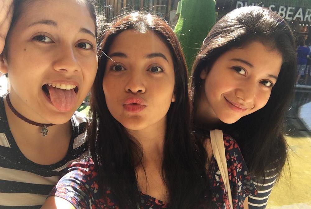Sibling Goals! Ini 7 Foto Keakraban Putri Marino dengan 2 Adiknya