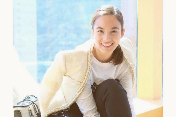 Instagram.com/@chelseaislan