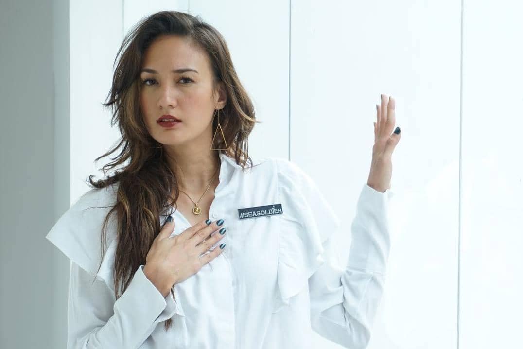 Instagram.com/nadinelist