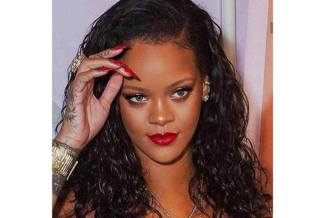 instagram.com/badgalriri