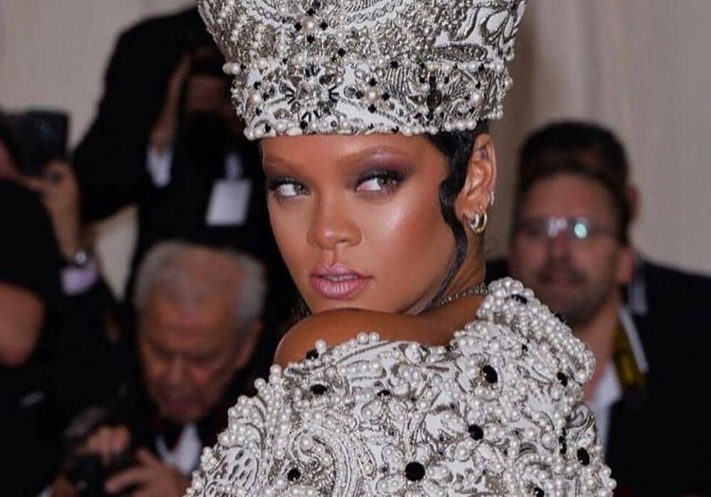 instagram.com/badgalriri