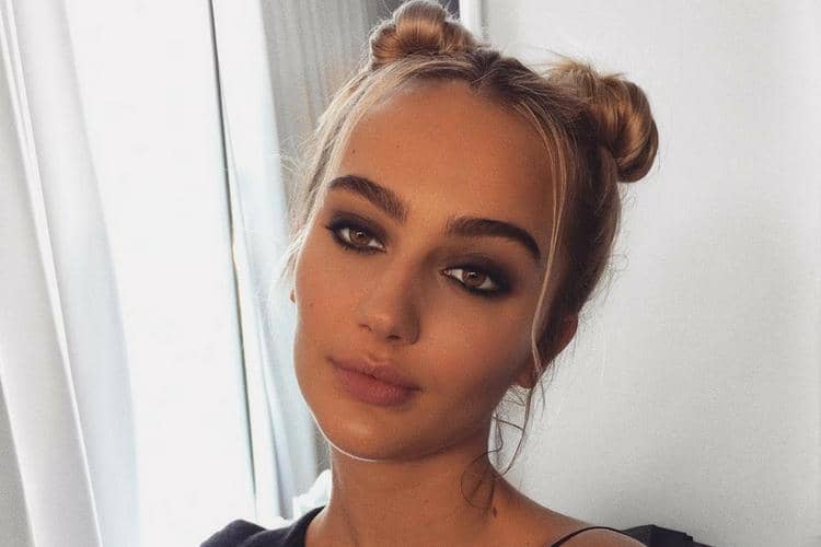 Instagram.com/@suedebrooks