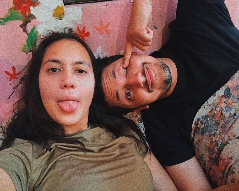 Instagram.com/pevpearce