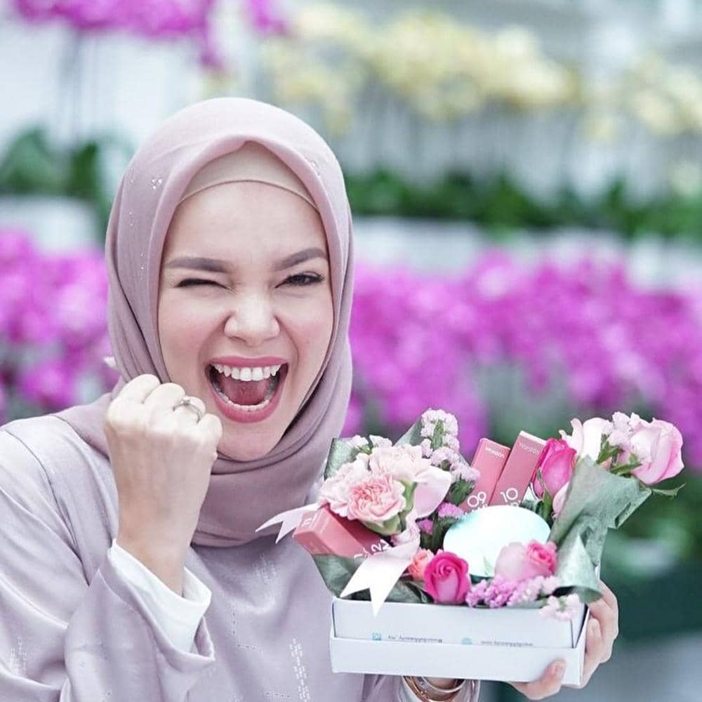 Instagram.com/dewisandra