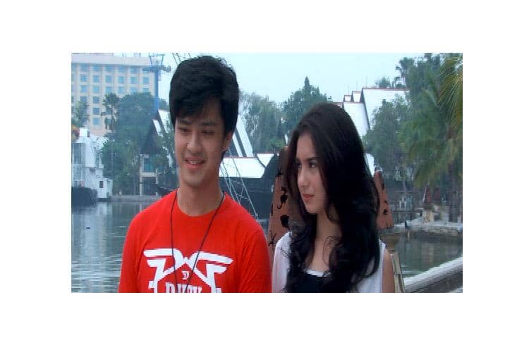 twitter.com/irisloco