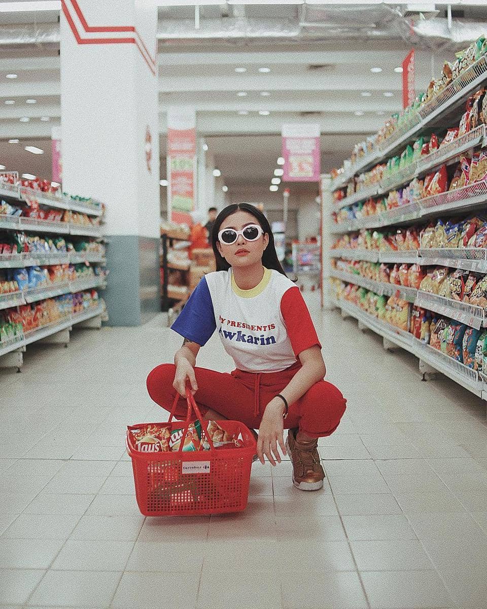 Instagram.com/Awkarin