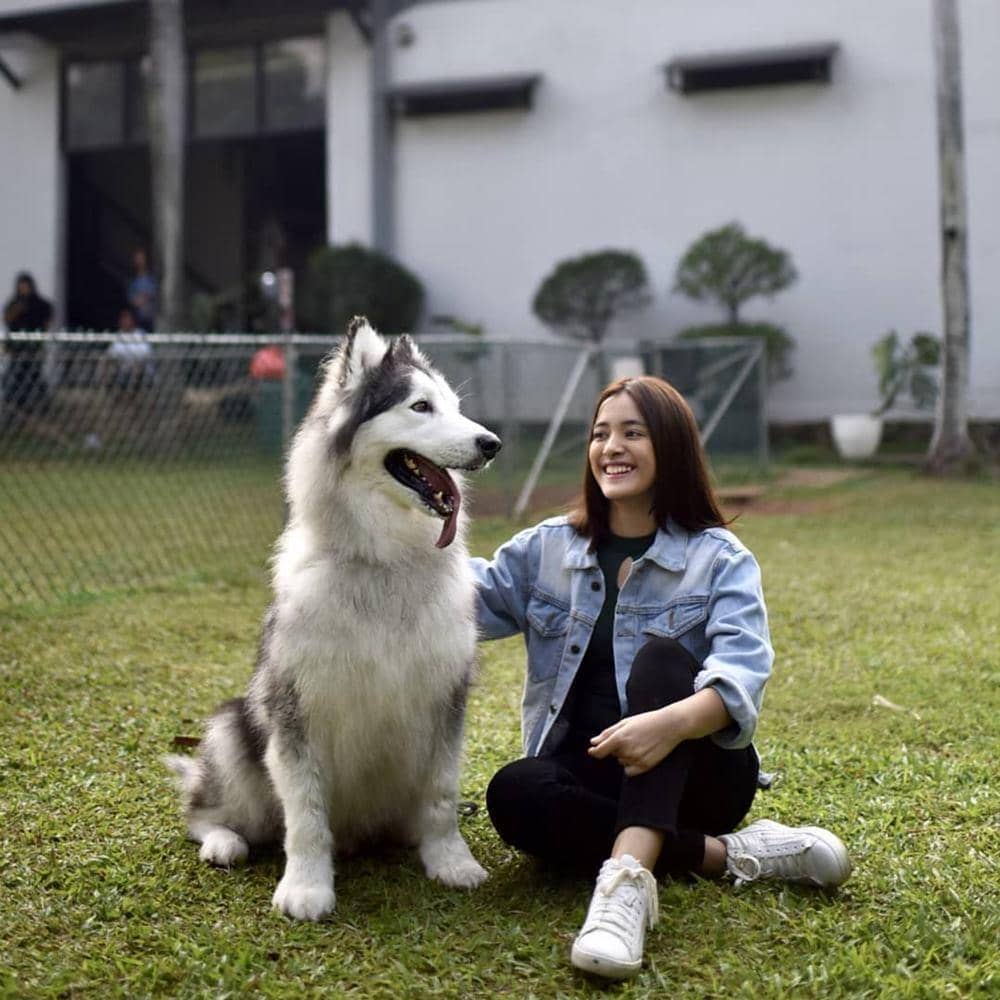 Instagram.com/mawar_eva