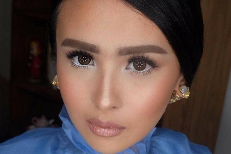 Instagram.com/@ayushita