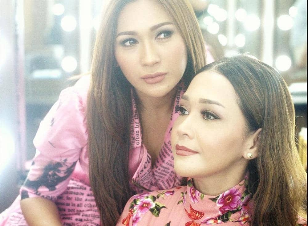 instagrm.com/tatajaneetaofficial/