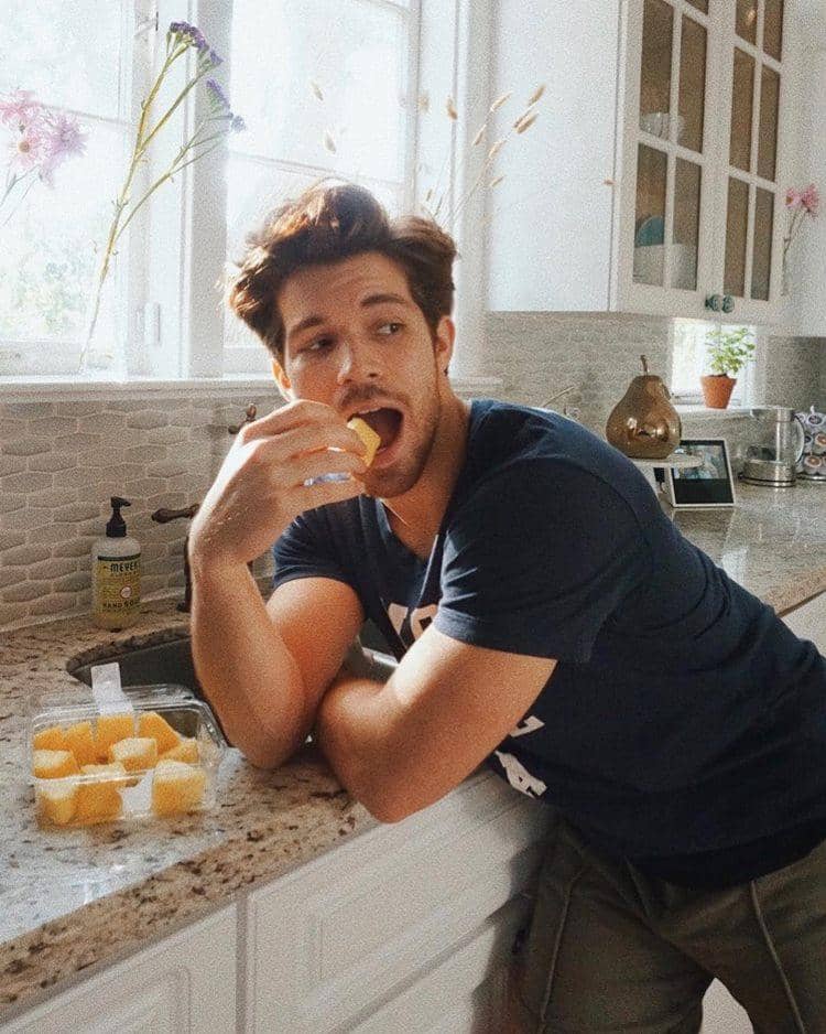 Instagram.com/ijulian_