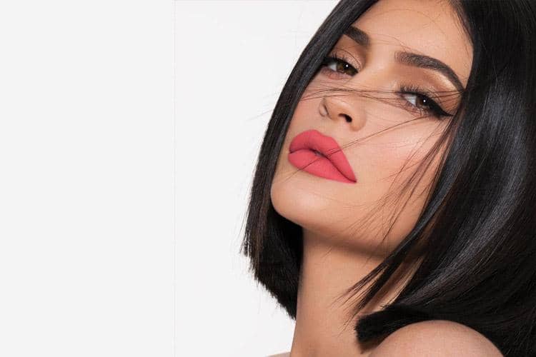 instagram.com/kyliejenner