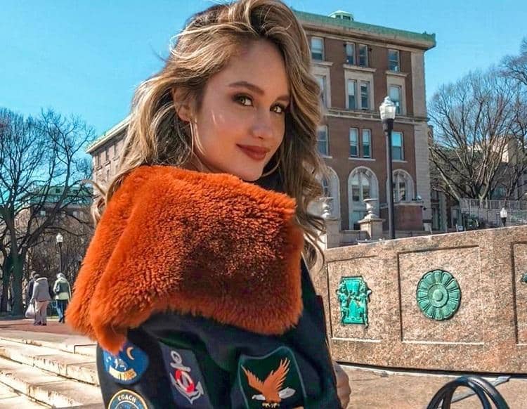 instagram.com/claurakiehl