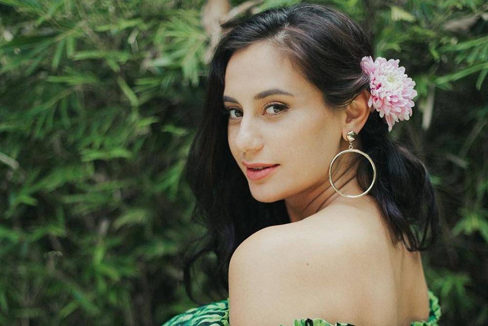 Miris! 7 Artis Ini Kena Nyinyir Netizen Saat Sedang Hamil