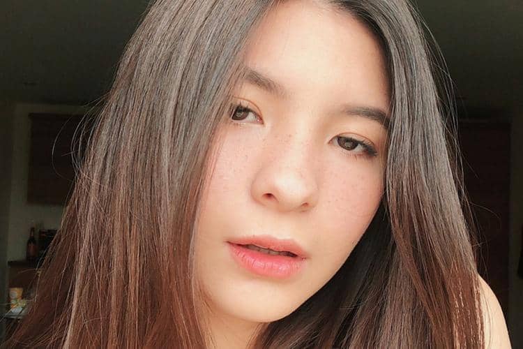 Instagram.com/@sharazaaa