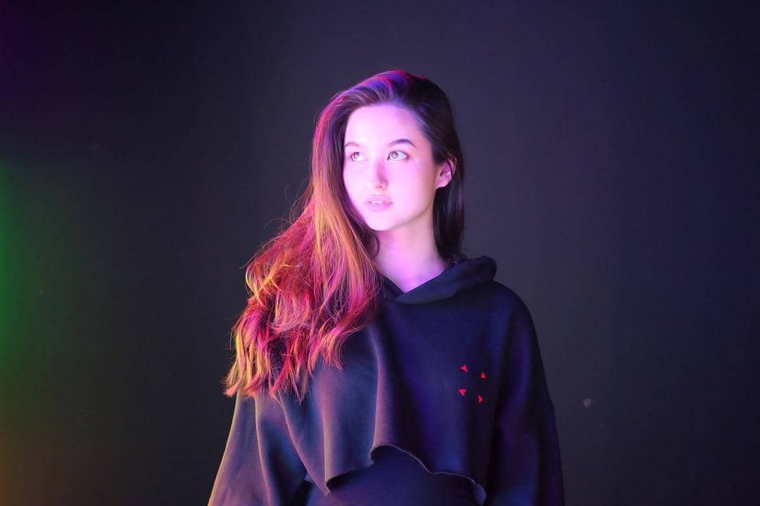 Instagram.com/Stephaniepoetri