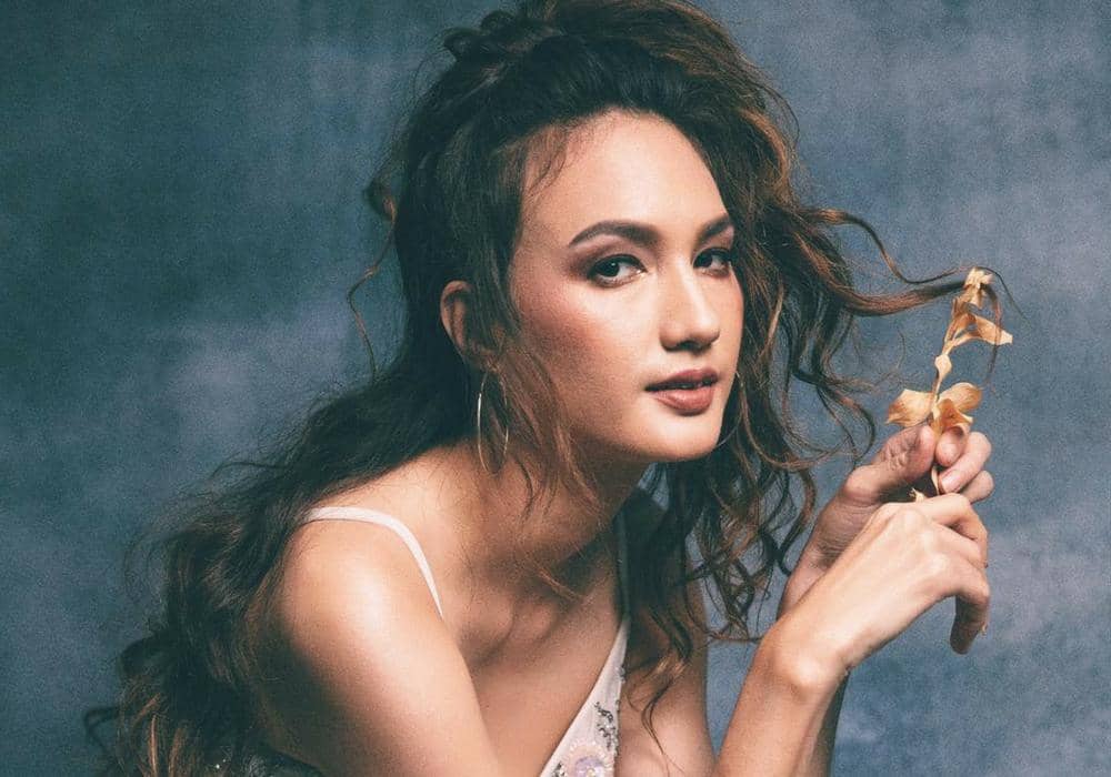 instagram.com/nadinelist