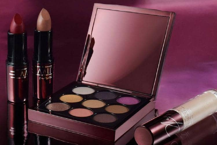 Mengenang Penyanyi Aaliyah, MAC Hadirkan Koleksi Makeup Spesial