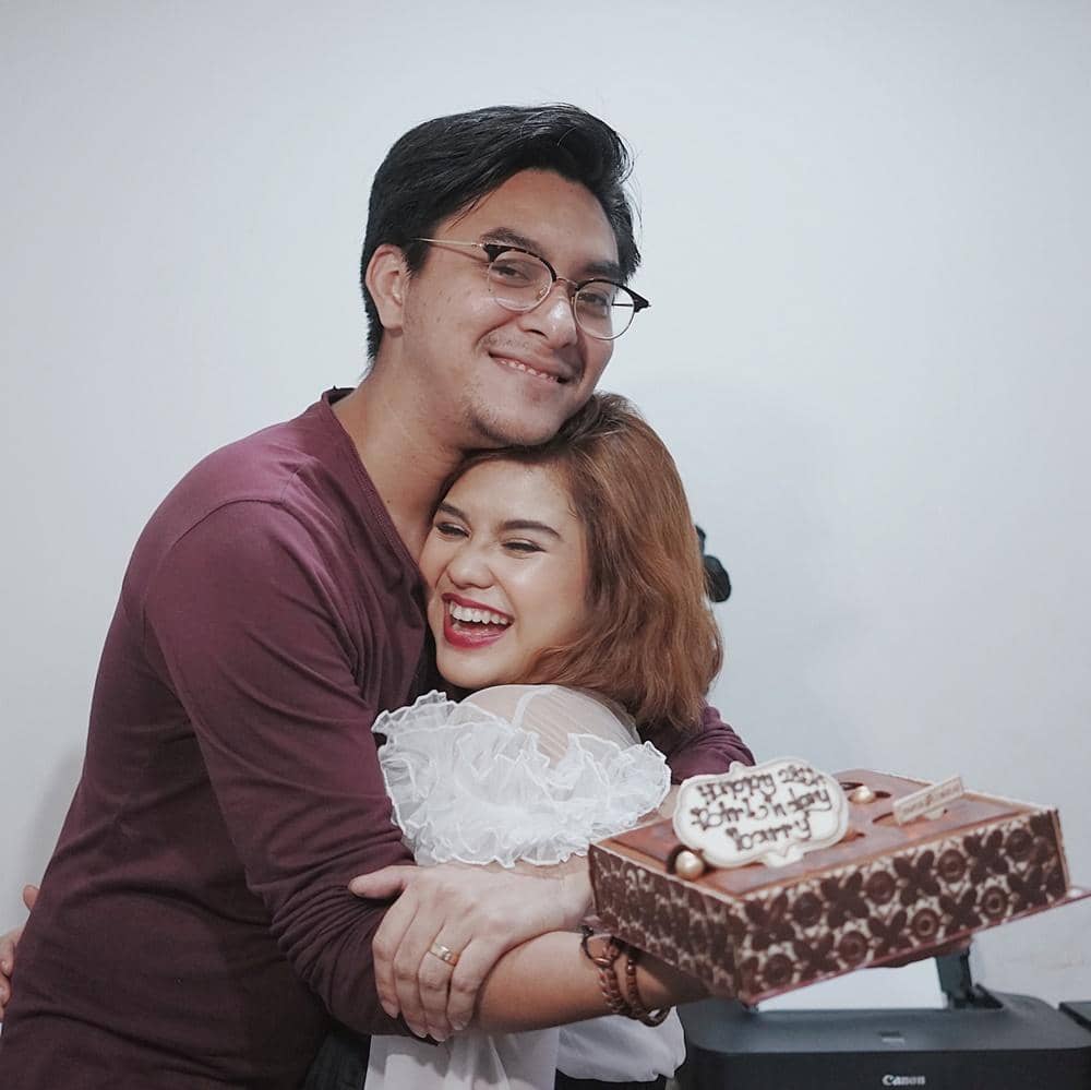 Instagram.com/mytha_lestari