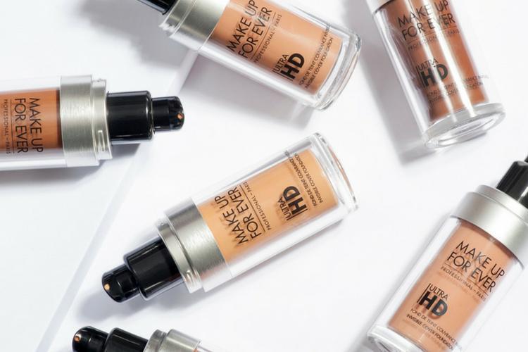 9 Rekomendasi Foundation untuk Kulit Berjerawat dan Berminyak