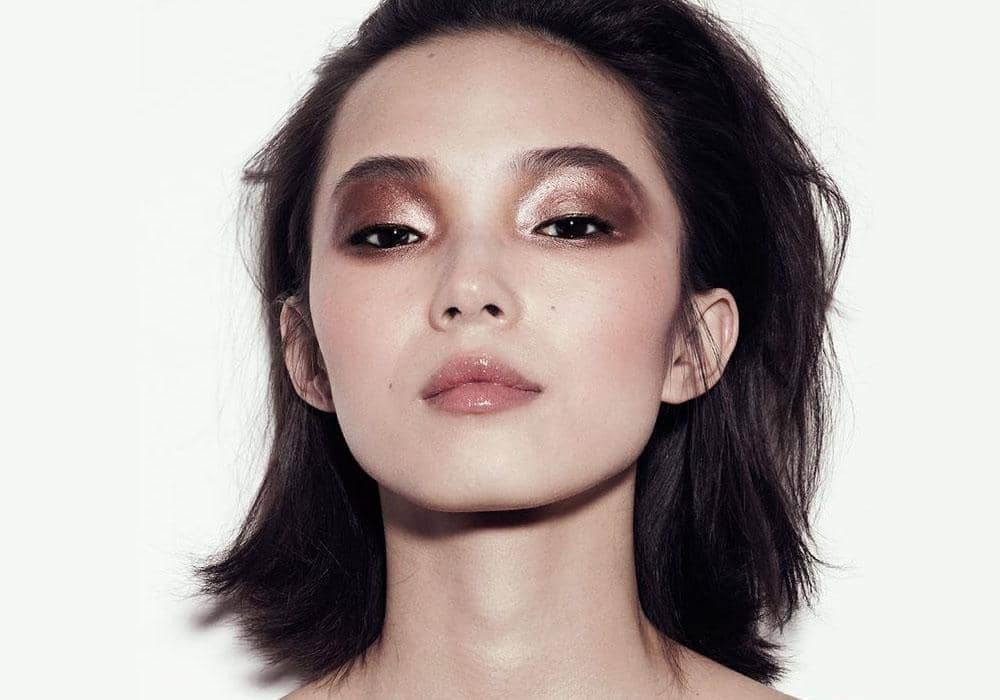 11 Cara Tampil dengan Makeup Glamor Bernuansa Bronze saat Lebaran