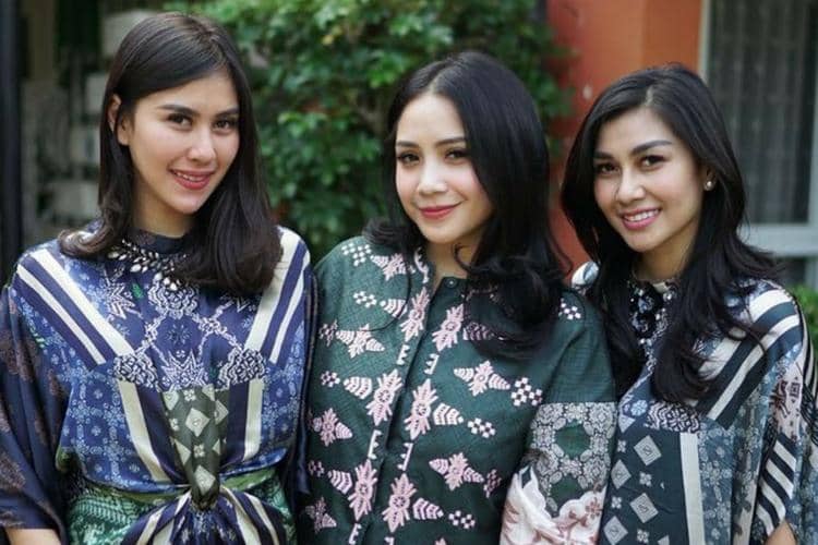 Instagram.com/@raffinagita1717