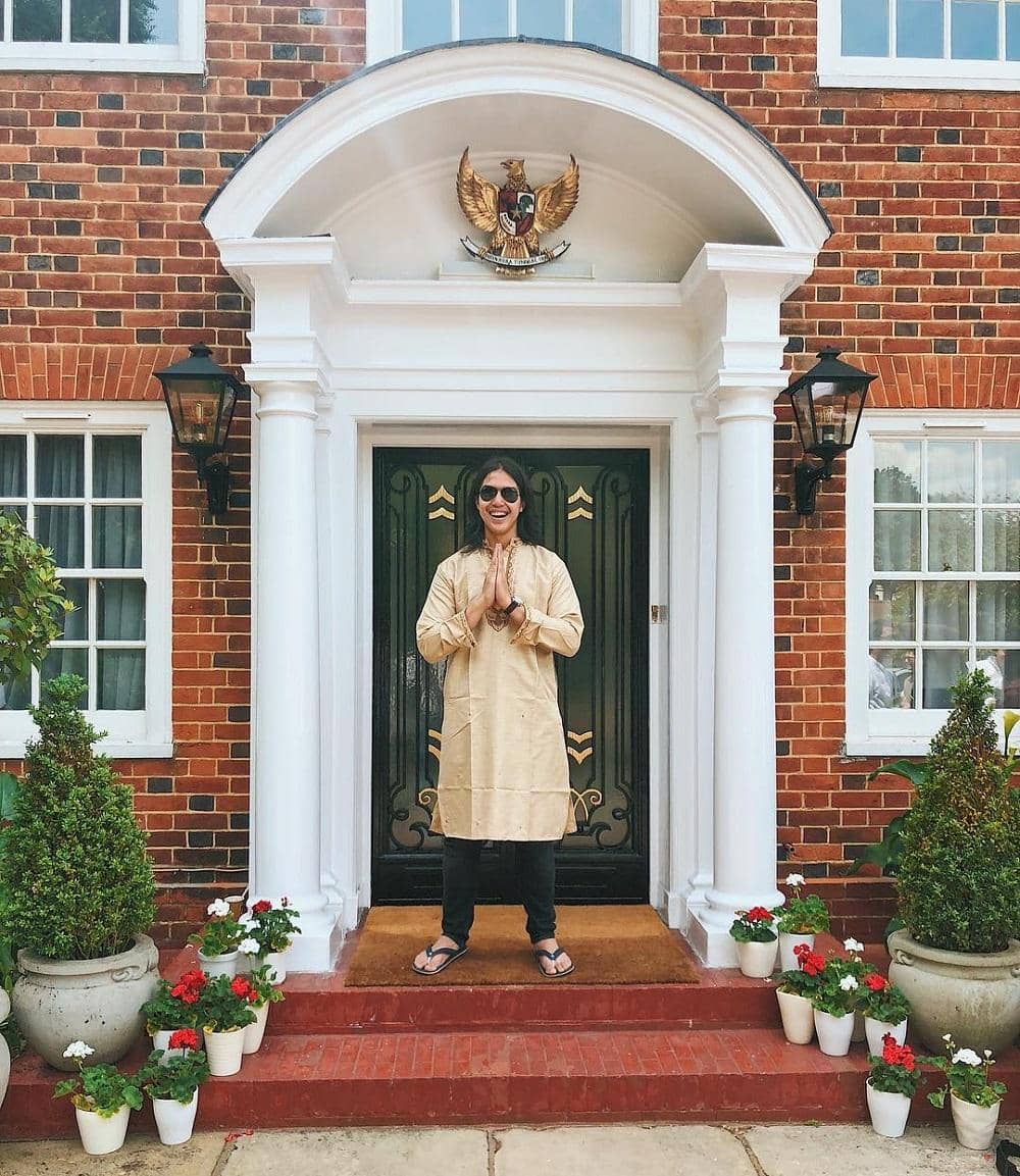 instagram.com/elelrumi