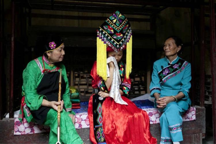 explorezhangjiajie.com