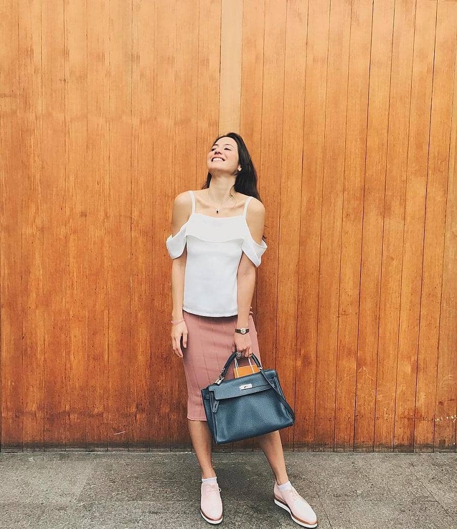 Instagram.com/pevpearce