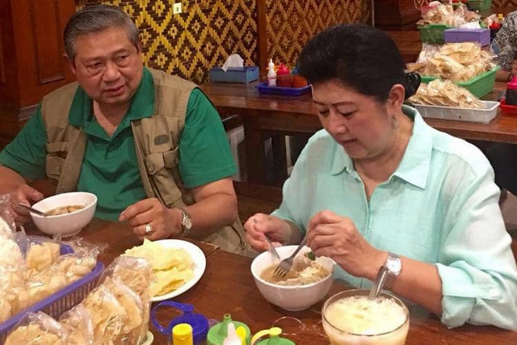 Instagram.com/aniyudhoyono