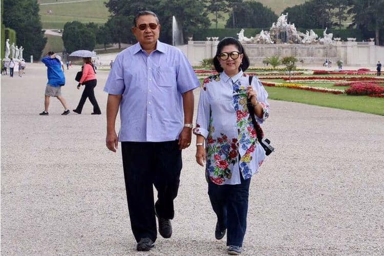 Instagram.com/aniyudhoyono