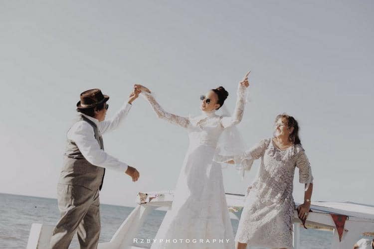 Instagram.com/@rzbyphotography