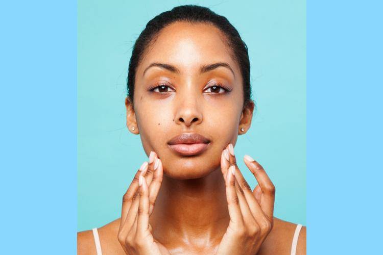 5 Pilihan Sabun Pencuci Muka untuk Kulit Berjerawat