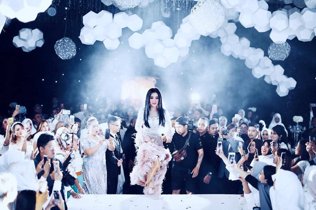 Instagram.com/princessyahrini
