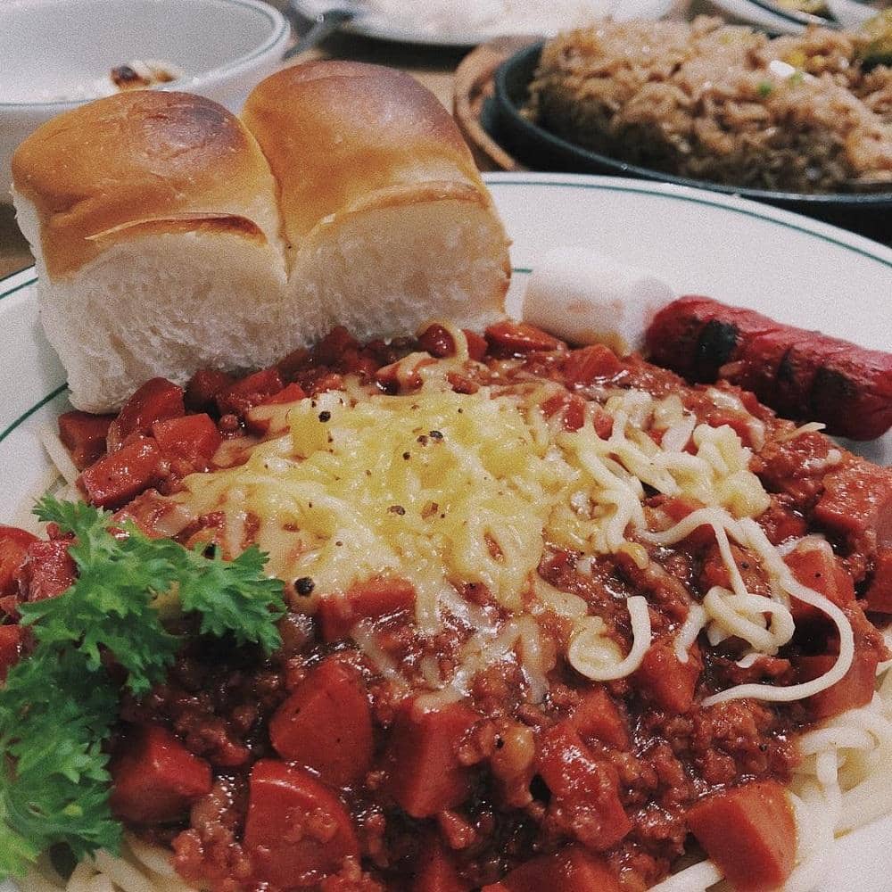 instagram.com/morganoey