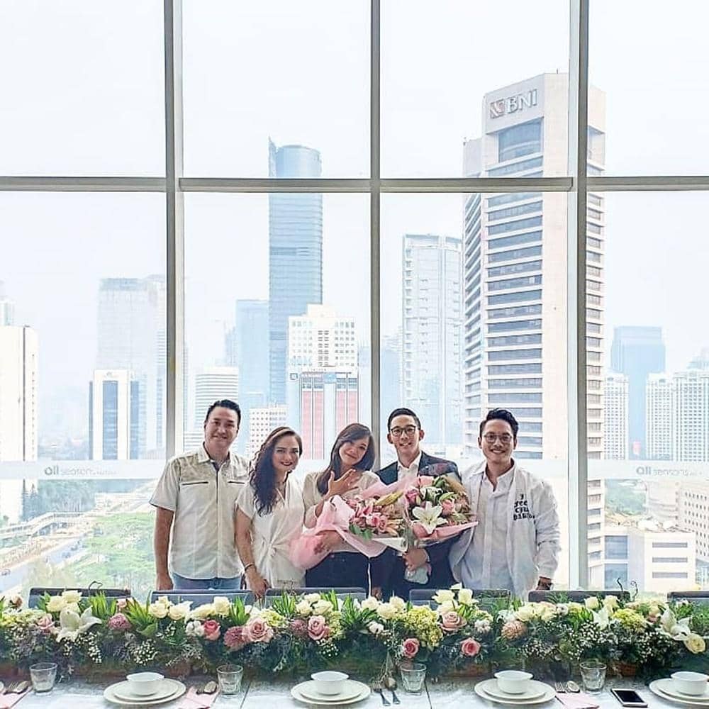 Instagram.com/erikhartono