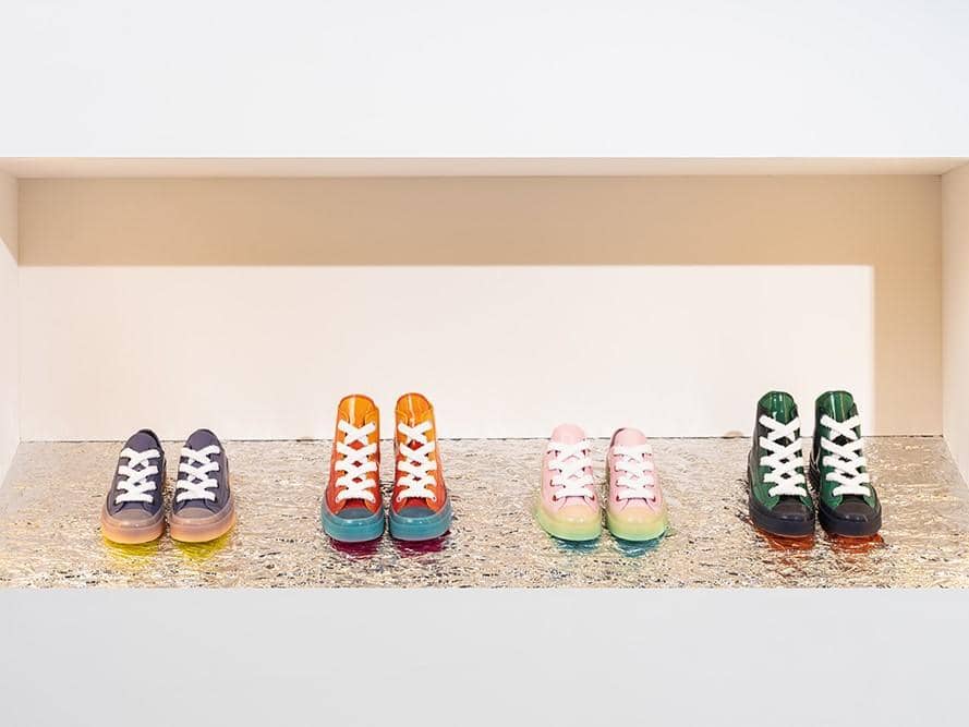 Dok. J.W Anderson & Converse