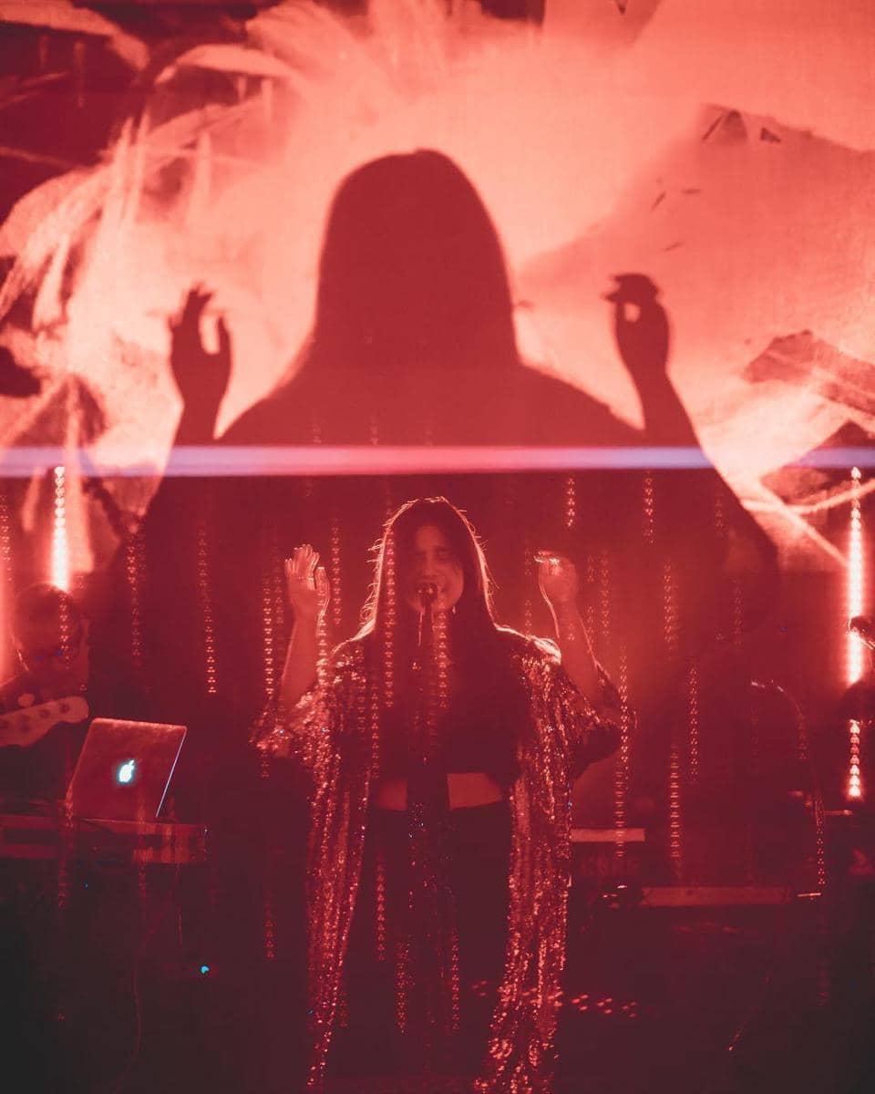 Instagram.com/neonomora