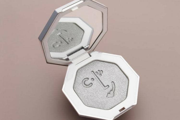 Instagram.com/@fentybeauty