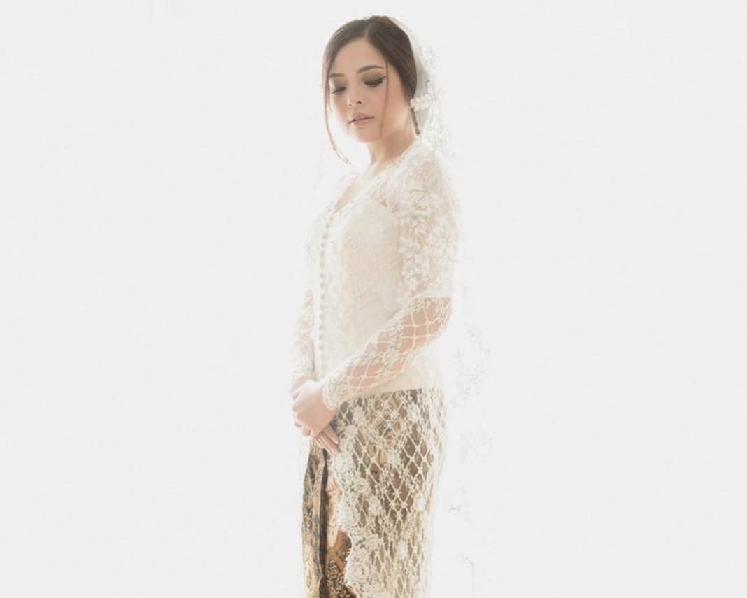 Instagram.com/thebridestory