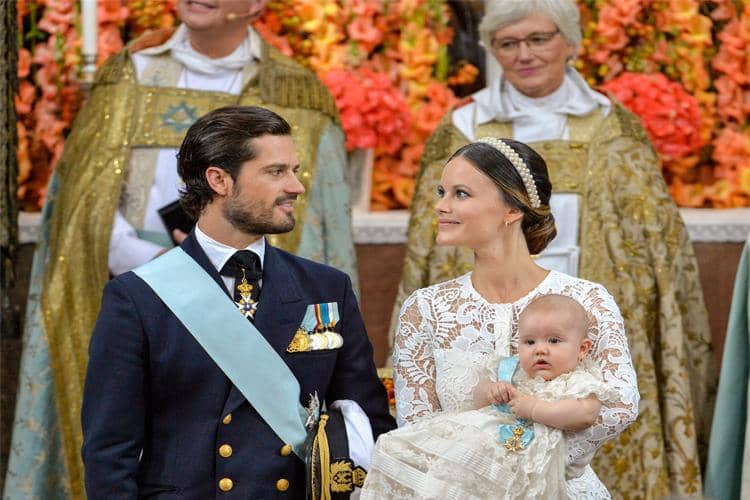 townandcountrymag.com