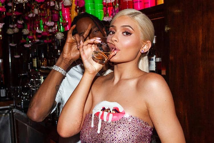 instagram.com/kyliejenner/Edited Popbela.com