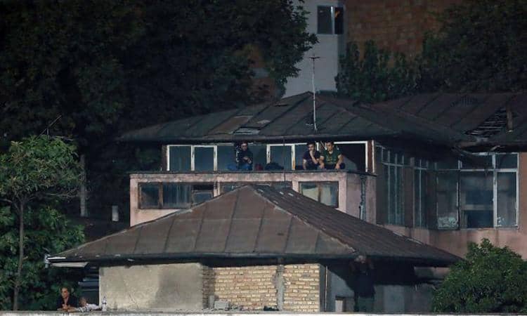 Image credits: Parisa Pourtaherian