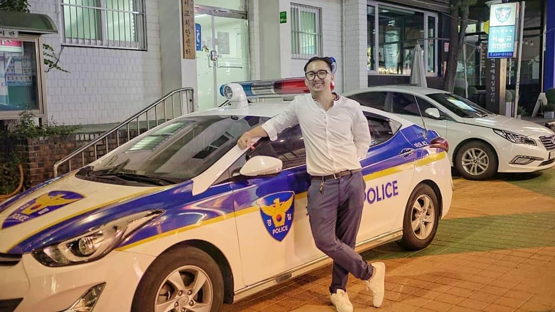 Instagram.com/edhozell