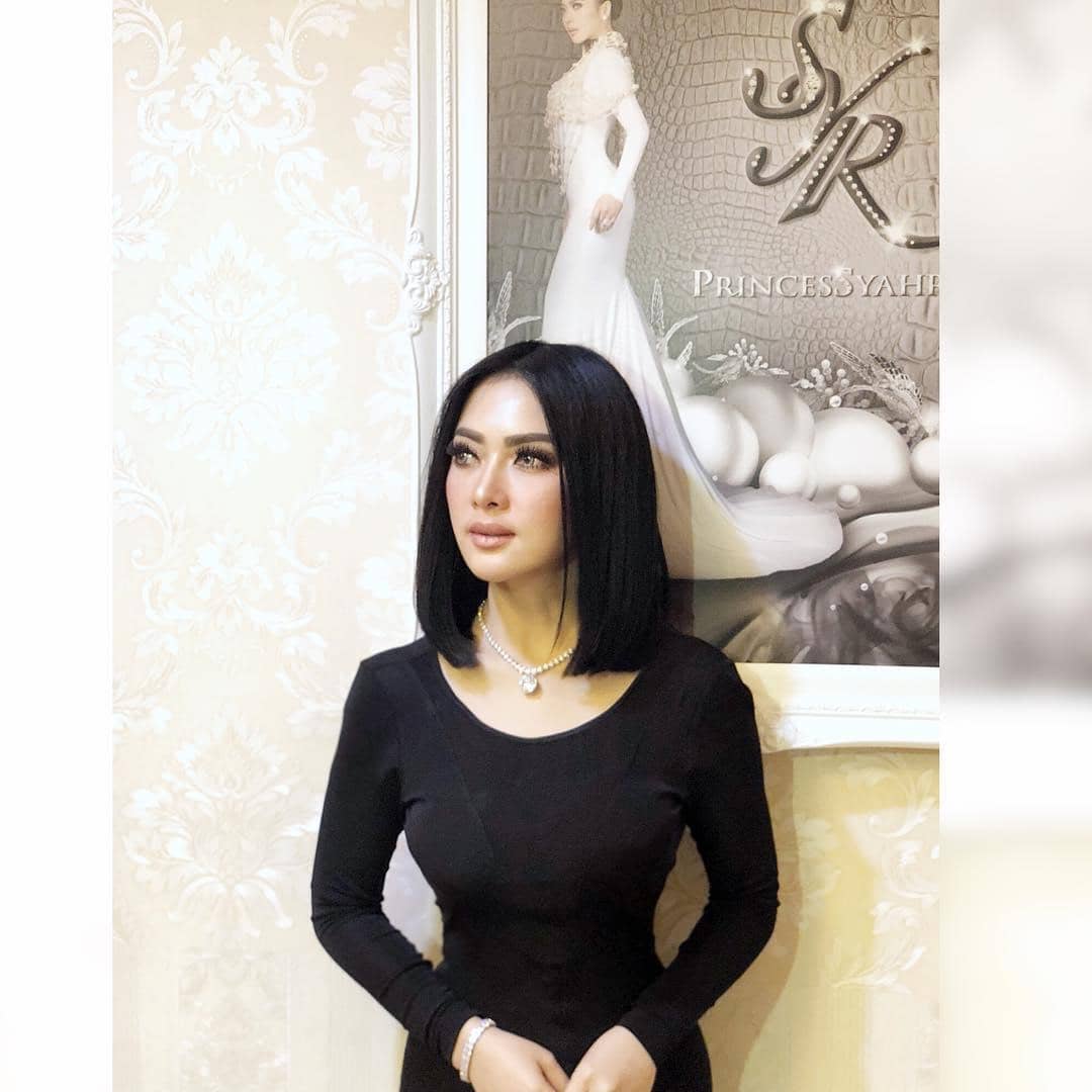 Instagram.com/princessyahrini