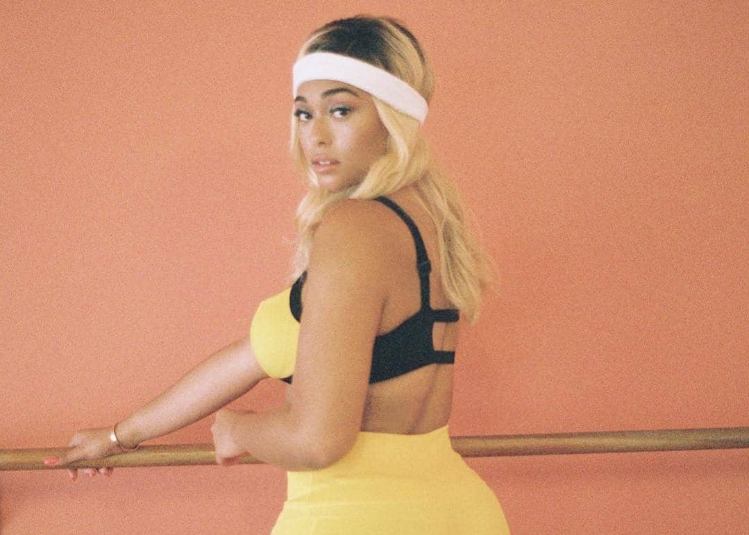 Sahabat Kylie Jenner, Jordyn Smith Rilis Activewear Outfit untuk Semua Ukuran Tubuh