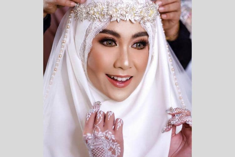 Instagram.com/@januarychristymakeup