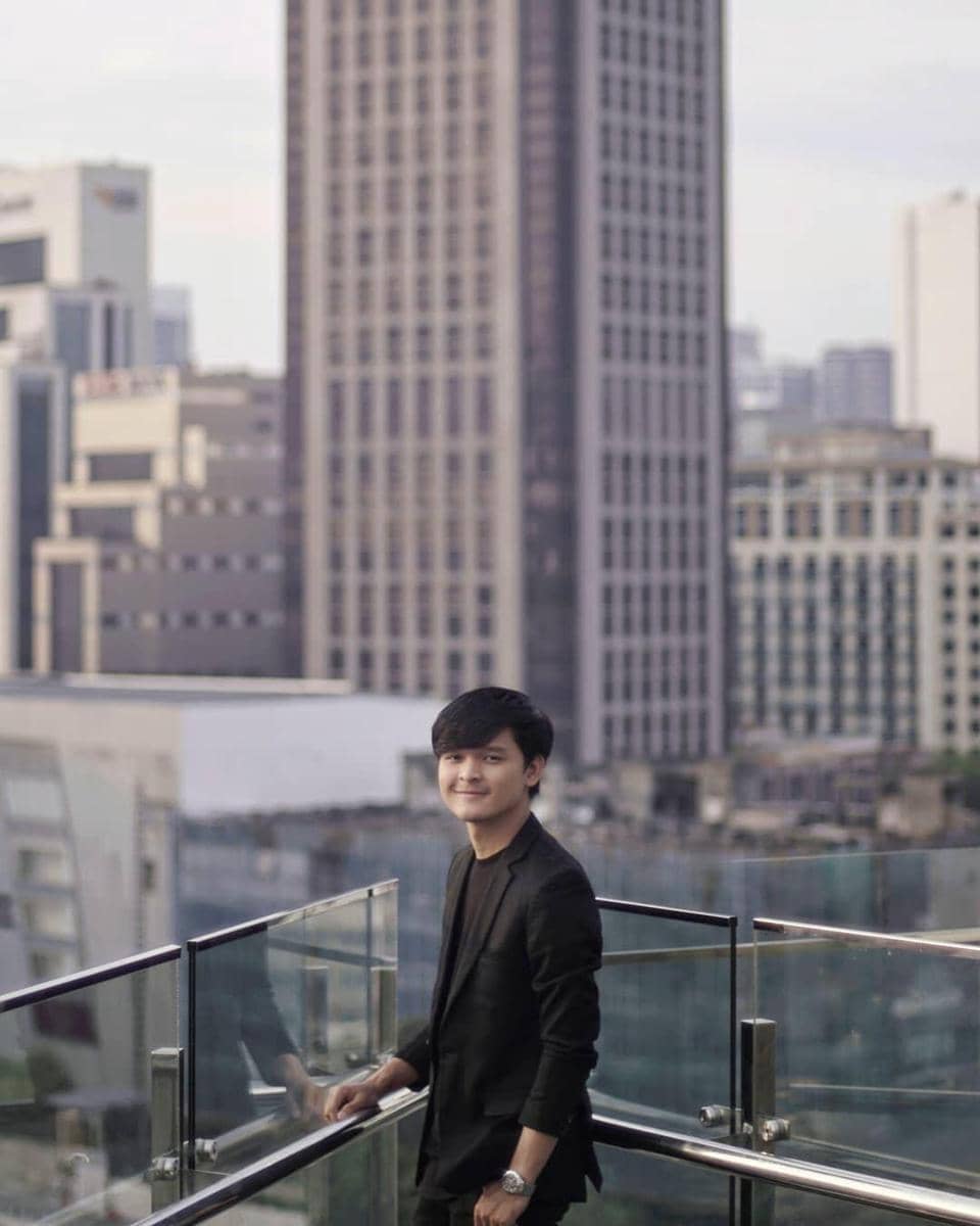 Instagram.com/ananditodwis