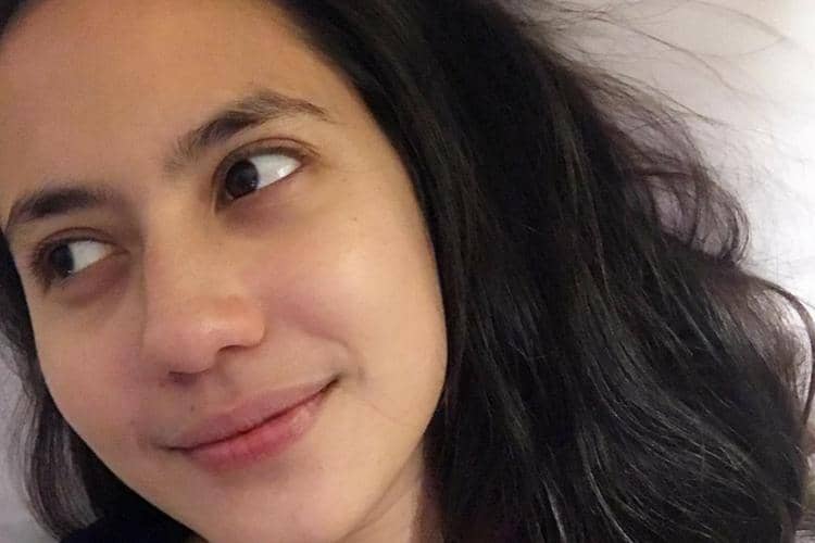 instagram.com/pevpearce